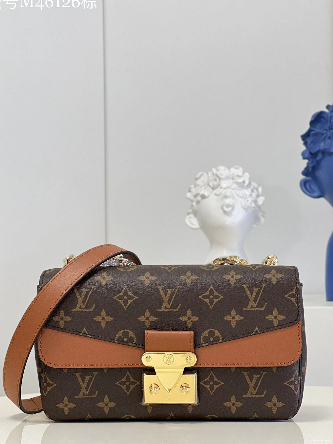 AAA Replica Ru VUITTON LOUIS MARCEAU 0824